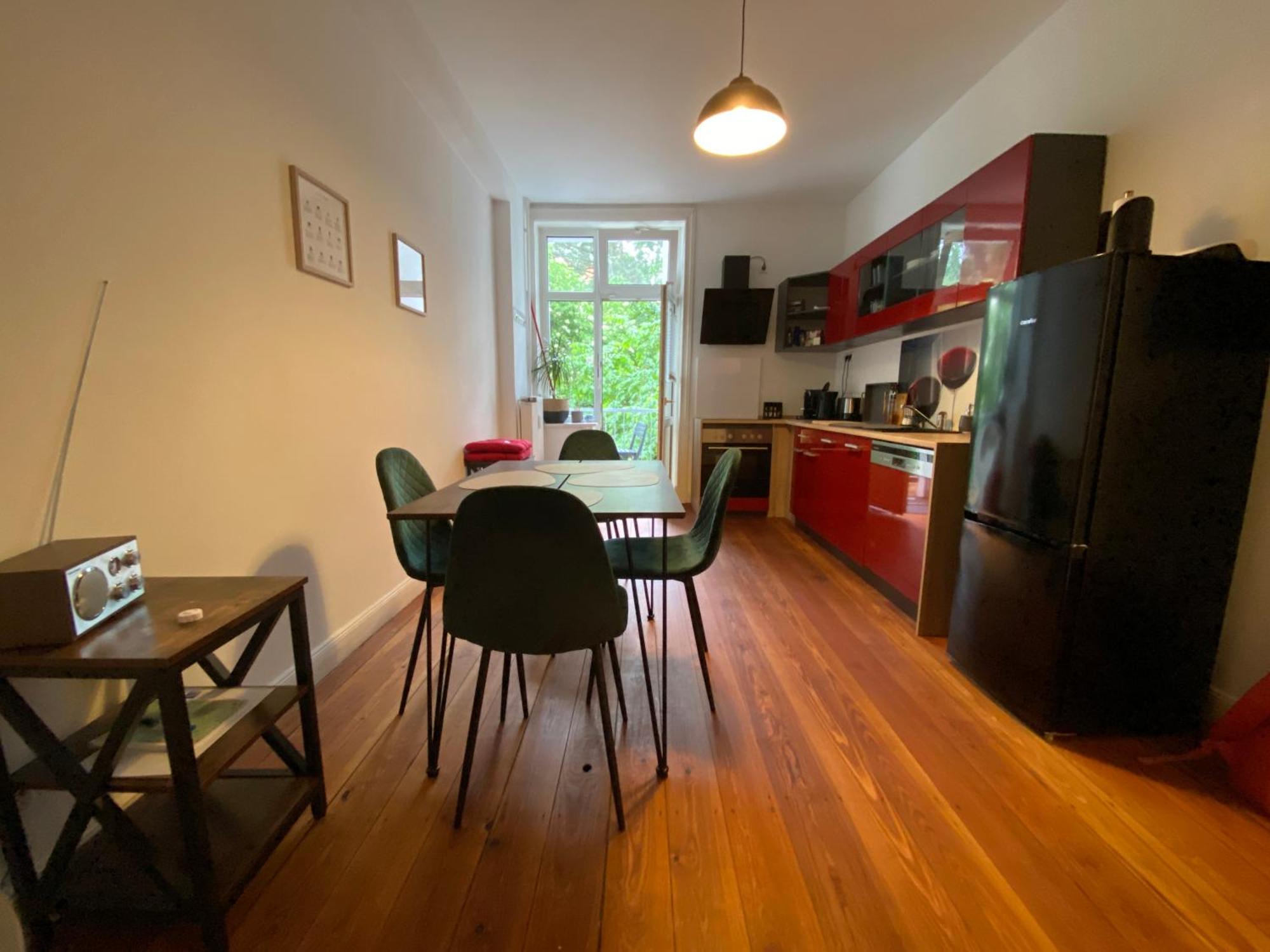 Apartment Sadebo Altstadtflair Naehe Bahnhof Lubeck